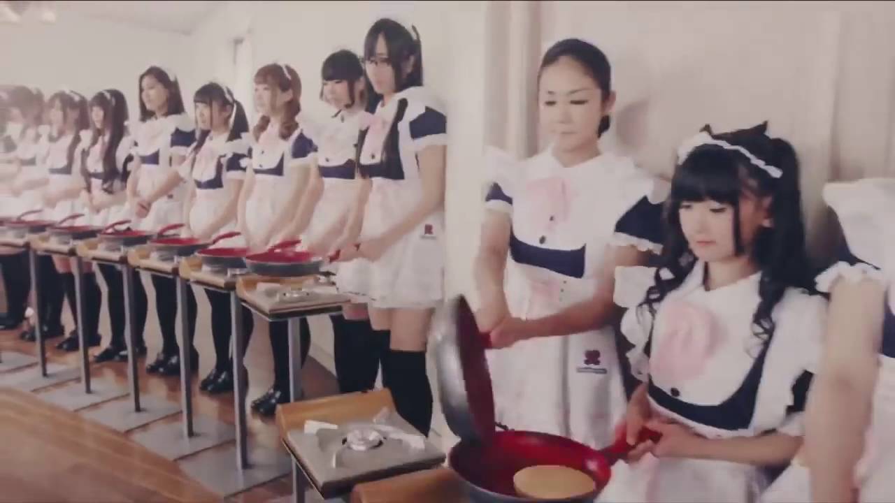 100 Sizzling Japanese Maids in Action